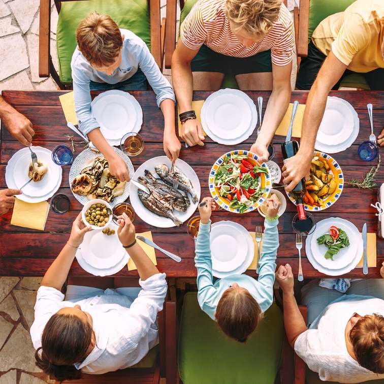 Nutrition for Youth & Teenage Swimmers